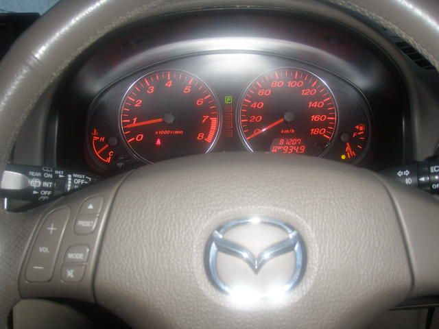 2003 Mazda Atenza