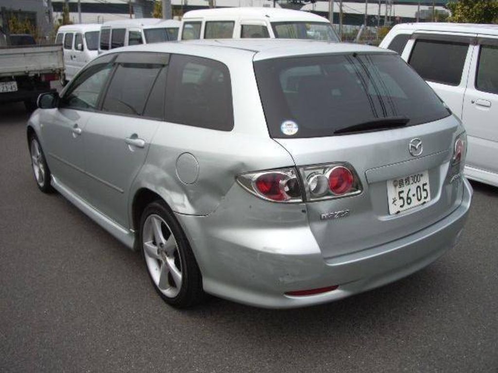 2003 Mazda Atenza