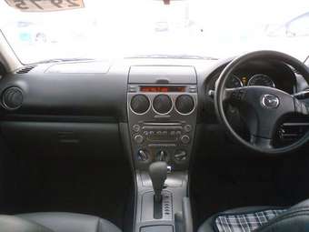 2003 Mazda Atenza Photos