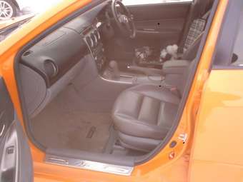 2003 Mazda Atenza Photos