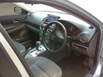 2003 Mazda Atenza Pictures