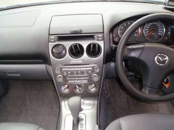 2003 Mazda Atenza Pics