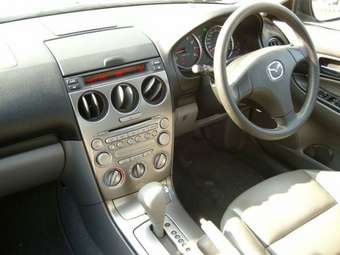 2003 Mazda Atenza Photos