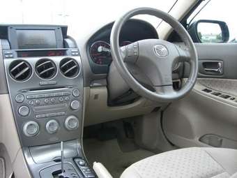 2003 Mazda Atenza Pictures