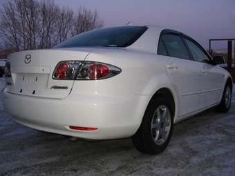 2003 Mazda Atenza Images