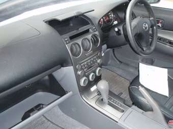 2003 Mazda Atenza Pictures