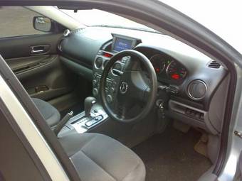 2003 Mazda Atenza Images