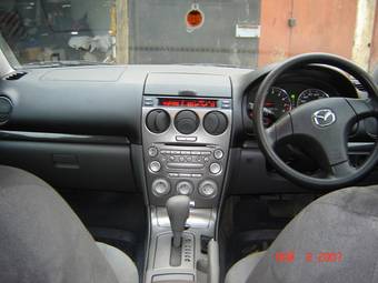 2003 Mazda Atenza Photos
