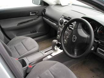 2003 Mazda Atenza Photos