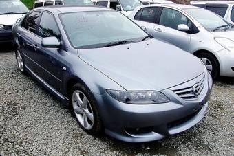 2003 Mazda Atenza Photos