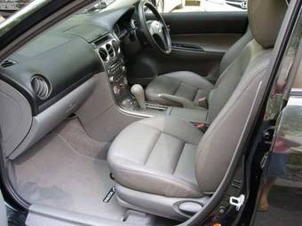 2003 Mazda Atenza Images