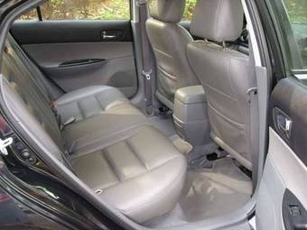 2003 Mazda Atenza Pictures
