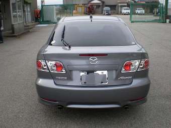 2004 Mazda Atenza Photos