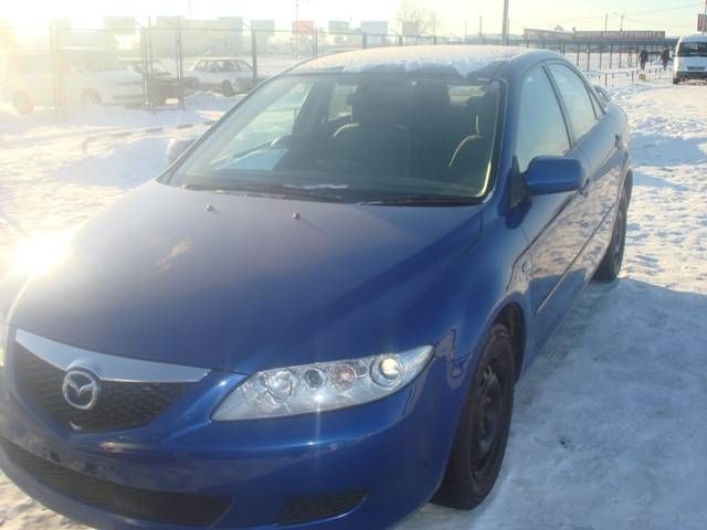 2004 Mazda Atenza