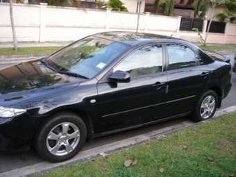 2004 Mazda Atenza Pictures
