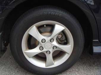 2004 Mazda Atenza Pictures