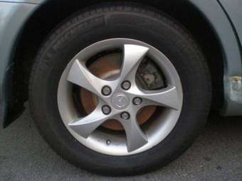 2004 Mazda Atenza Photos