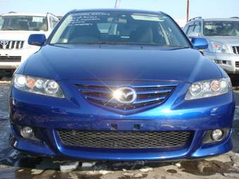 2004 Mazda Atenza Photos
