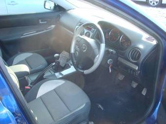 2004 Mazda Atenza Photos