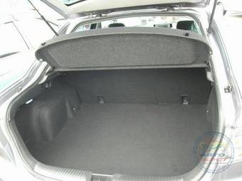 2004 Mazda Atenza Photos