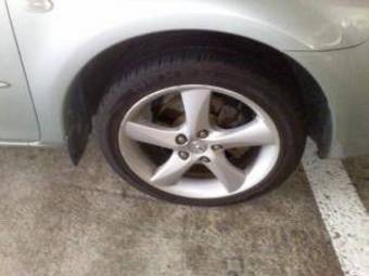 2004 Mazda Atenza Pictures