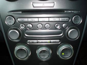 2004 Mazda Atenza Pics