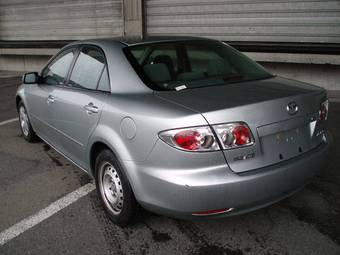 2004 Mazda Atenza Photos