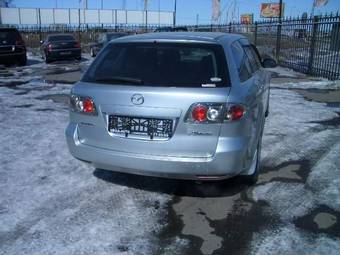 2004 Mazda Atenza Images