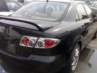 2004 Mazda Atenza Photos