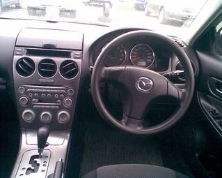 2004 Mazda Atenza Pictures