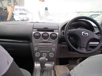 2004 Mazda Atenza Photos