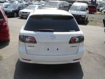 2004 Mazda Atenza Photos