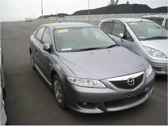 2004 Mazda Atenza Photos