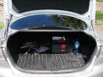 2004 Mazda Atenza Pictures