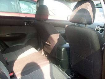 2004 Mazda Atenza Pictures