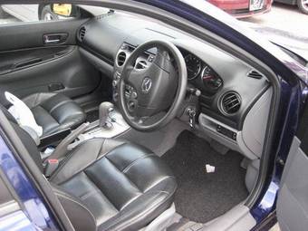 2005 Mazda Atenza Images