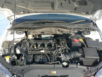 2005 Mazda Atenza Photos