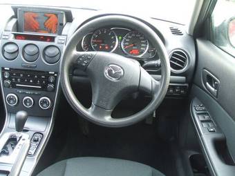 2005 Mazda Atenza Photos