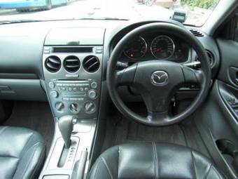 2005 Mazda Atenza Images