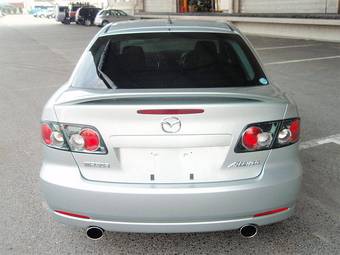 2005 Mazda Atenza Images