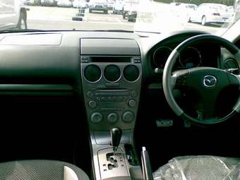 2002 Mazda Atenza Sport Photos