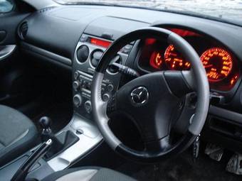 2004 Mazda Atenza Sport Pictures