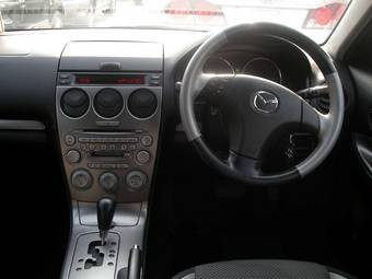2004 Mazda Atenza Sport Pictures