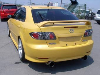 2004 Mazda Atenza Sport Pictures