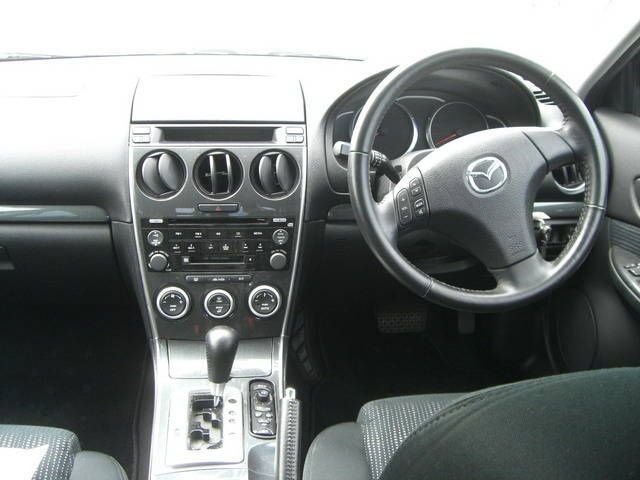 2005 Mazda Atenza Sport