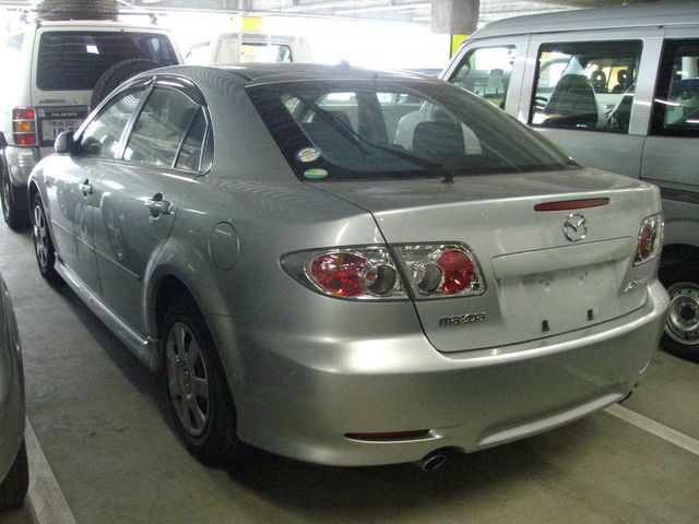 2005 Mazda Atenza Sport