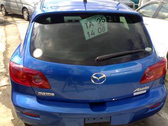 2002 Mazda Axela Pictures