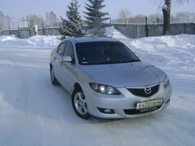 2003 Mazda Axela