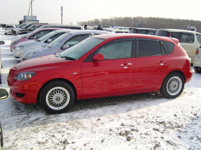 2003 Mazda Axela