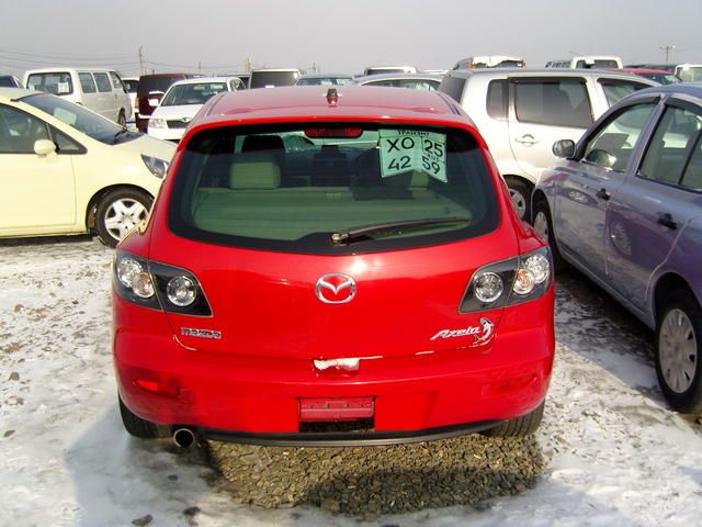 2003 Mazda Axela